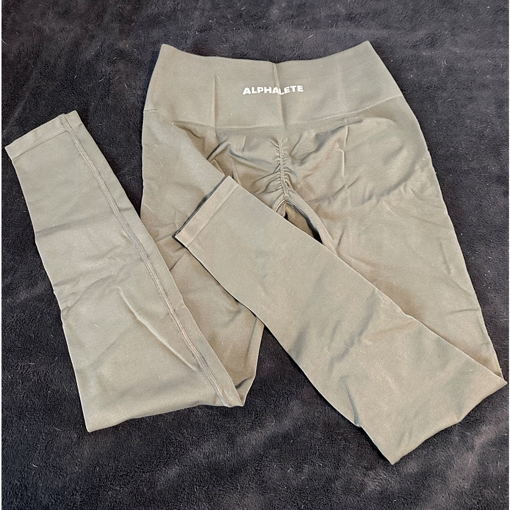 Alphalete Amplify leggings